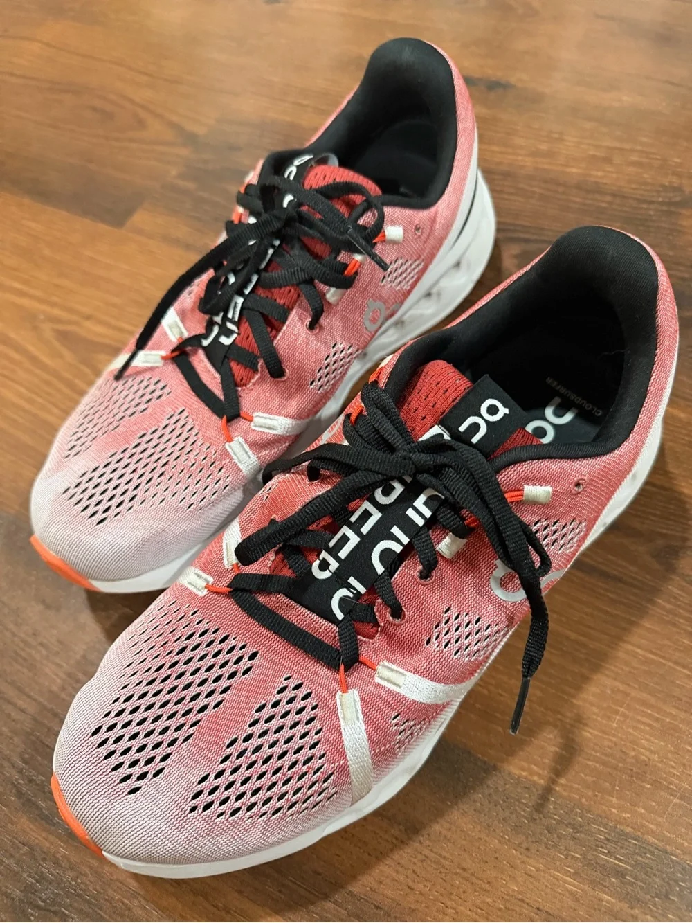 On-Cloud Cloudsurfer Running Shoes Auburn/Frost Sneakers Men's Size 10
